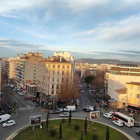 Vue Mer Et Et Notre Dame Centre Ville Avec Balcon Et Parking Marselha Exterior foto